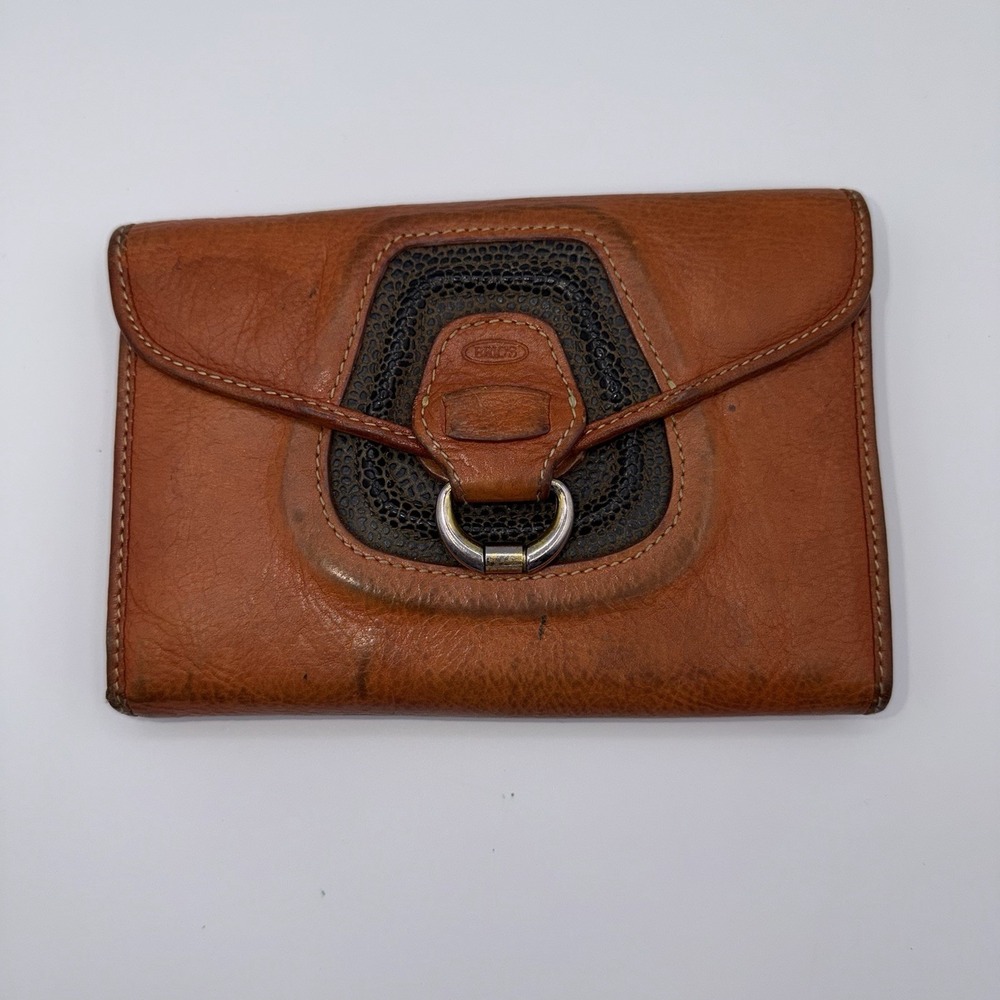 VTG Bric's Wallet Womens Crafted from Tan Leather Dark Brown Panel Silver-Toned